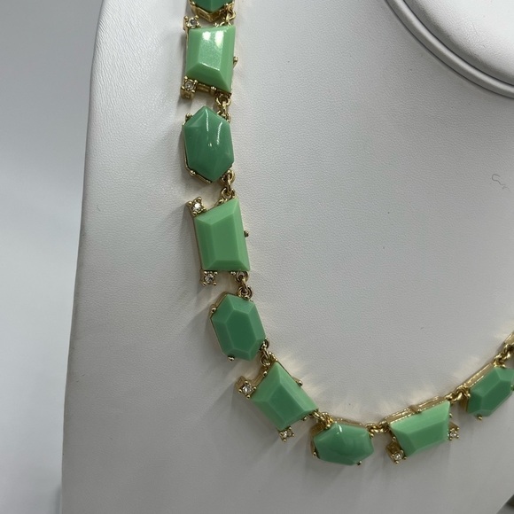 J. Crew Necklace Green Clear Rhinestone Gold Tone Statement Necklace‎ - Picture 6 of 14